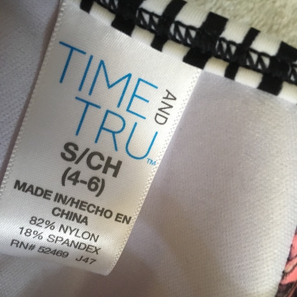 Cute Swimsuit Top - Picture 3 of 3